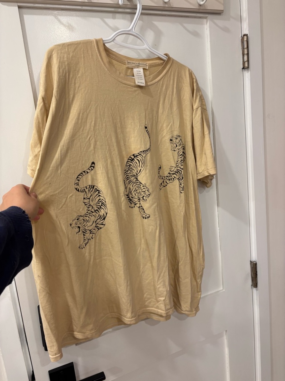 Urban Outfitters Graphic T-shirt with Black Tiger Design